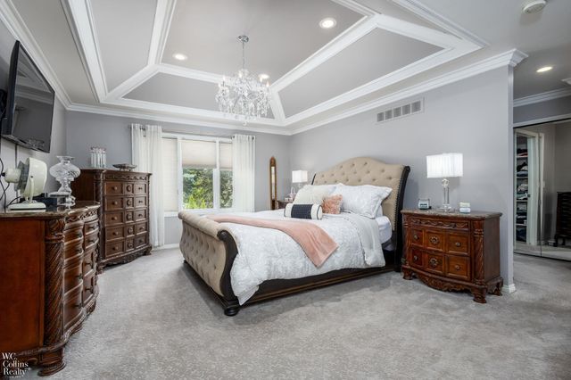22297 Hazelton Ct Court, Novi, MI 48374