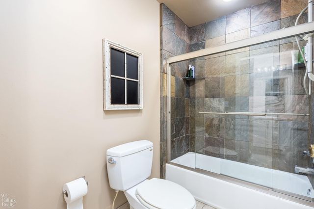 22297 Hazelton Ct Court, Novi, MI 48374