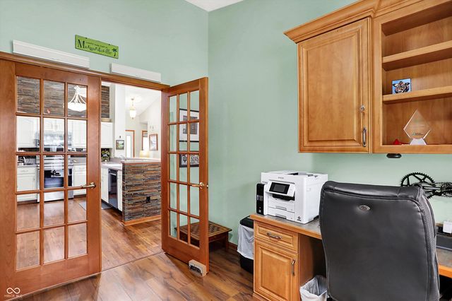 17736 Crown Pointe Court, Noblesville, IN 46062