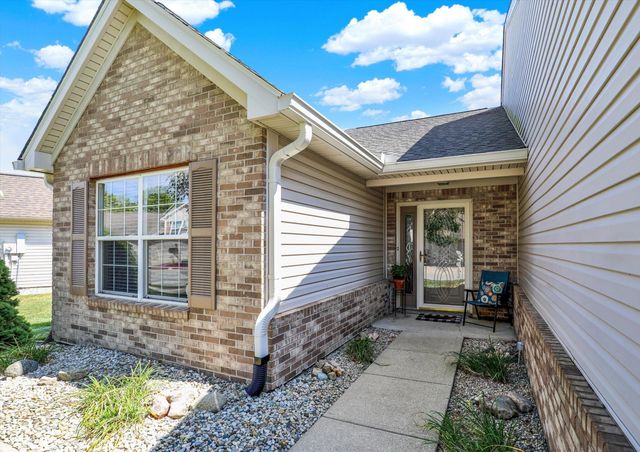 17736 Crown Pointe Court, Noblesville, IN 46062