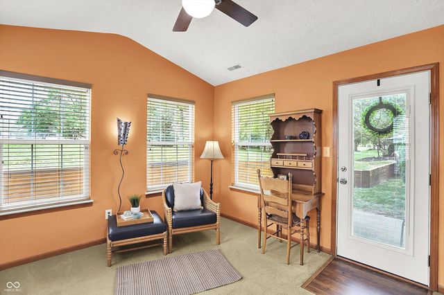 17736 Crown Pointe Court, Noblesville, IN 46062