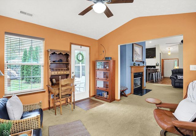 17736 Crown Pointe Court, Noblesville, IN 46062