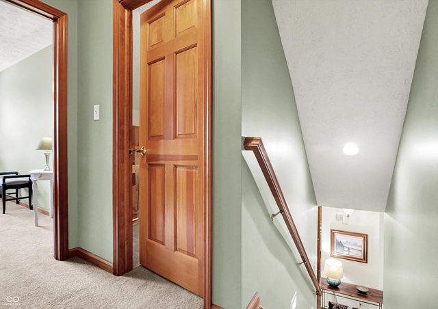 17736 Crown Pointe Court, Noblesville, IN 46062