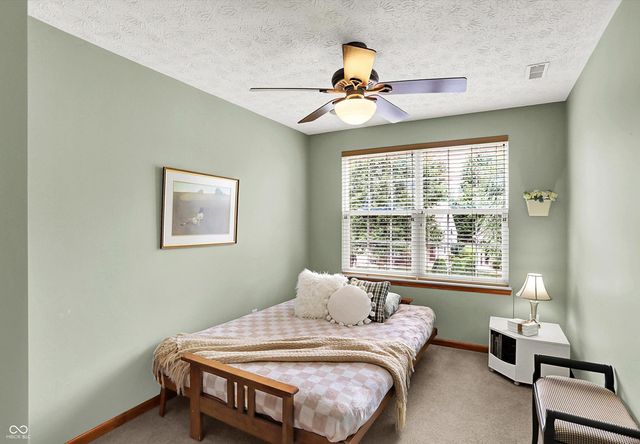 17736 Crown Pointe Court, Noblesville, IN 46062