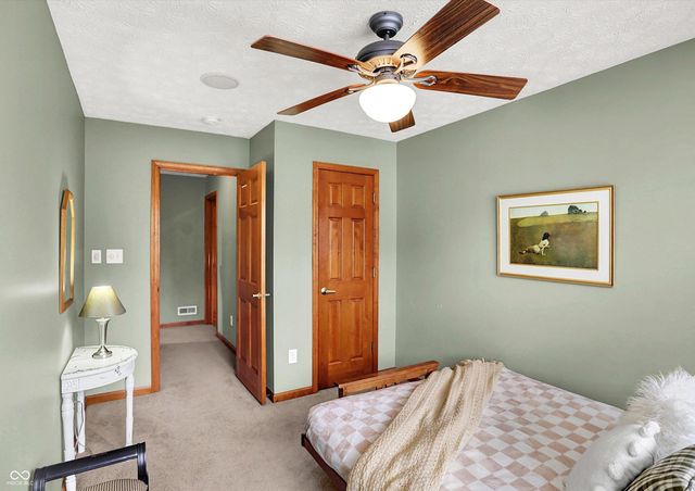 17736 Crown Pointe Court, Noblesville, IN 46062