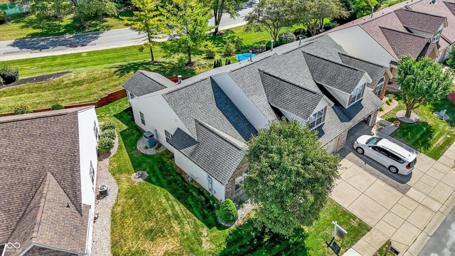 17736 Crown Pointe Court, Noblesville, IN 46062