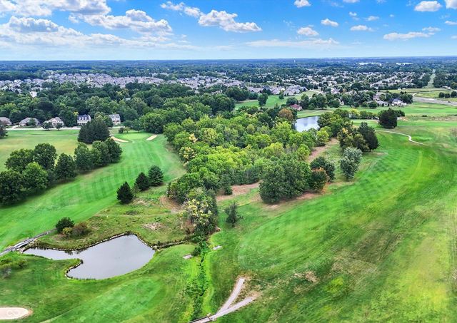 17736 Crown Pointe Court, Noblesville, IN 46062