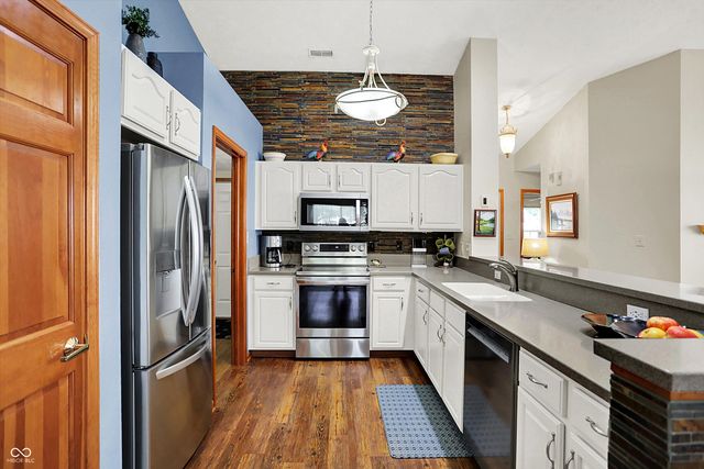 17736 Crown Pointe Court, Noblesville, IN 46062