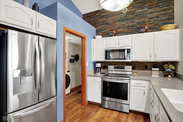 17736 Crown Pointe Court, Noblesville, IN 46062