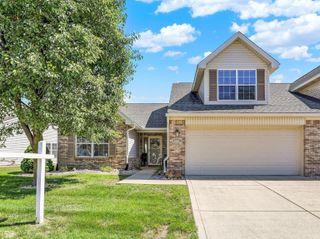 17736 Crown Pointe Court, Noblesville, IN 46062