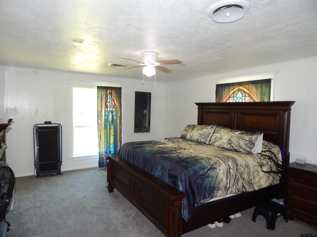 101 LANE DR., Gladewater, TX 75647