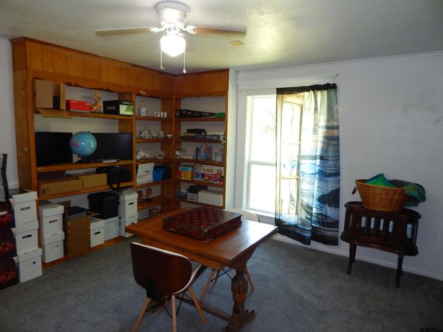 101 LANE DR., Gladewater, TX 75647
