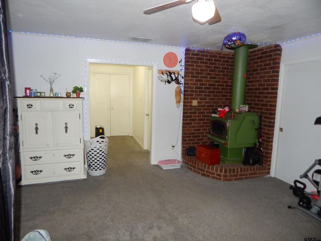 101 LANE DR., Gladewater, TX 75647