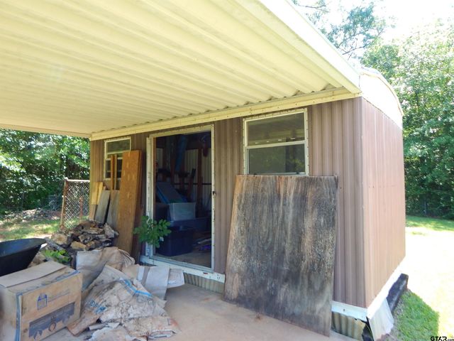 101 LANE DR., Gladewater, TX 75647