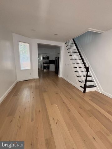 2070 E LIPPINCOTT ST, Philadelphia, PA 19134