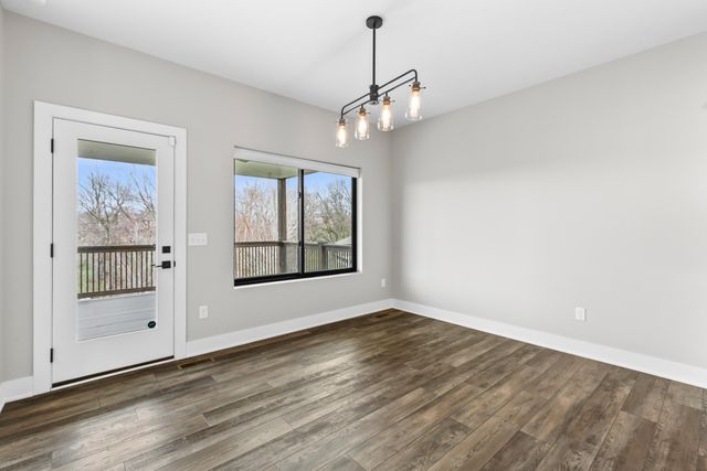 1524 ABERCORN Drive, Council Bluffs, IA 51503