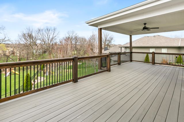 1524 ABERCORN Drive, Council Bluffs, IA 51503
