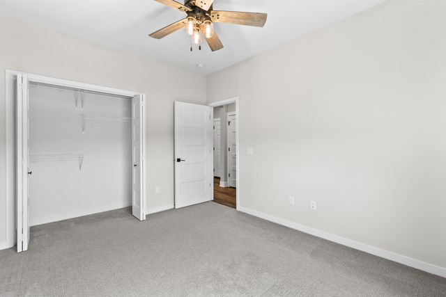 1524 ABERCORN Drive, Council Bluffs, IA 51503