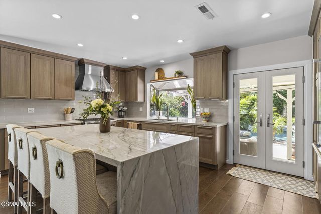 29100 Oakpath Drive, Agoura Hills, CA 91301