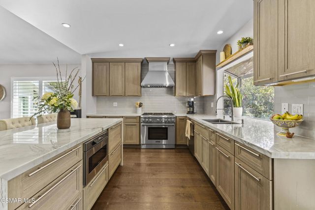 29100 Oakpath Drive, Agoura Hills, CA 91301