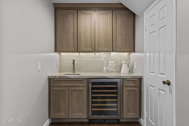 29100 Oakpath Drive, Agoura Hills, CA 91301