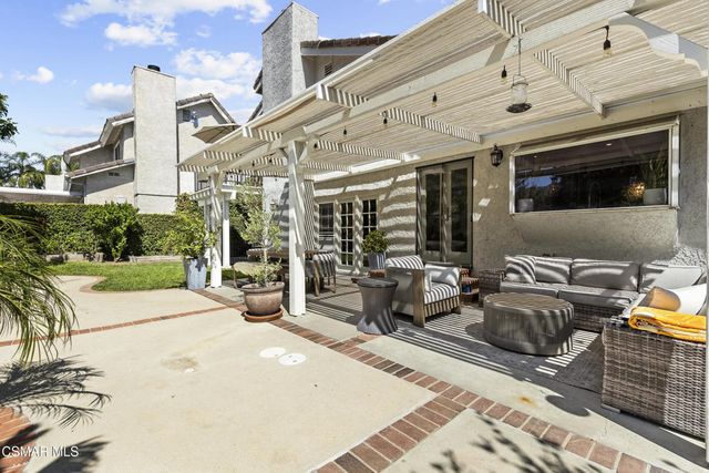 29100 Oakpath Drive, Agoura Hills, CA 91301