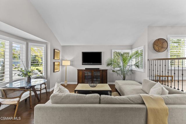 29100 Oakpath Drive, Agoura Hills, CA 91301