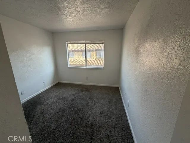 16605 Upland Ave E, Fontana, CA 92335