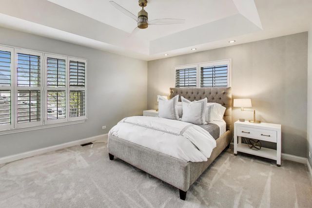 2151 Mint Lane, Glenview, IL 60026