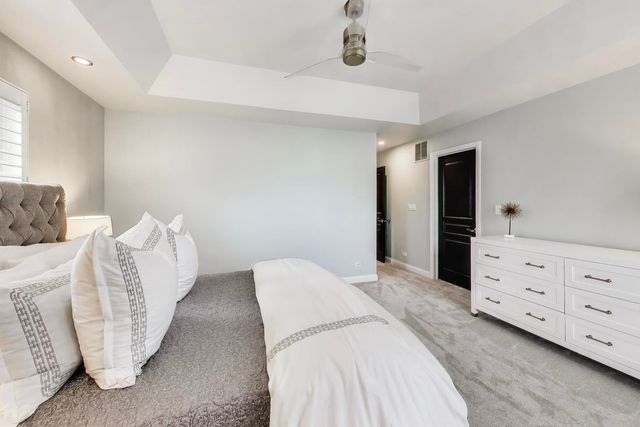 2151 Mint Lane, Glenview, IL 60026