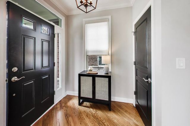 2151 Mint Lane, Glenview, IL 60026