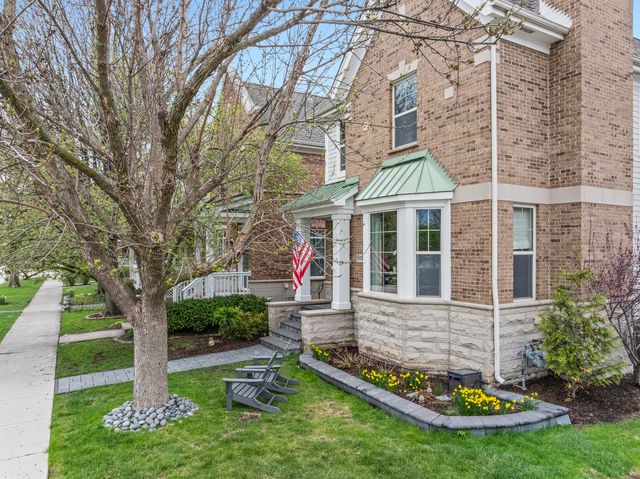 2151 Mint Lane, Glenview, IL 60026