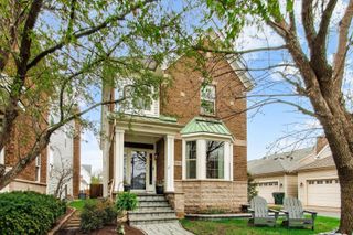 2151 Mint Lane, Glenview, IL 60026