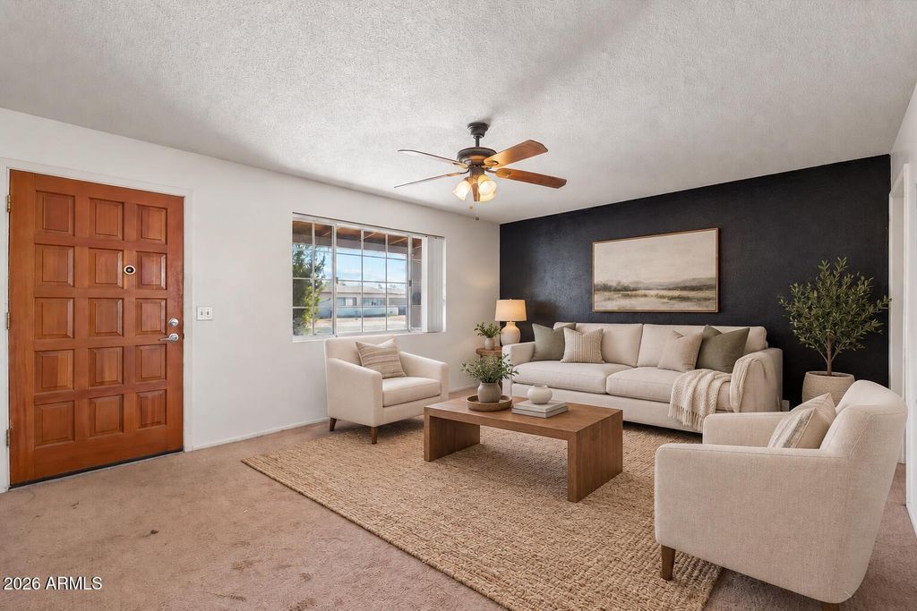 3408 W LAUREL Lane, Phoenix, AZ 85029 — photo 2