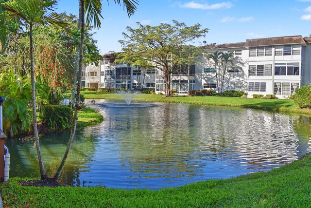 5171 W Oakland Park Boulevard 110, Lauderdale Lakes, FL 33313