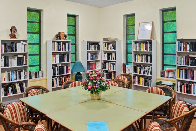 5171 W Oakland Park Boulevard 110, Lauderdale Lakes, FL 33313