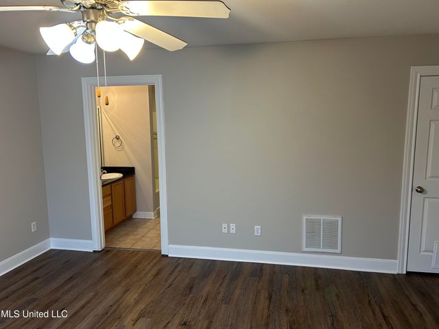 804 Private Rd 3097, Oxford, MS 38655