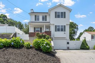 487 Wentworth Ave, Lowell, MA 01852