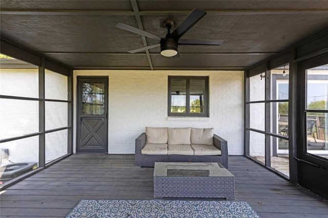 1204 E 223rd Street, Cleveland, MO 64734