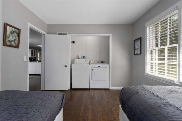 1204 E 223rd Street, Cleveland, MO 64734