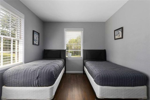 1204 E 223rd Street, Cleveland, MO 64734