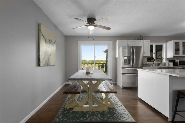 1204 E 223rd Street, Cleveland, MO 64734