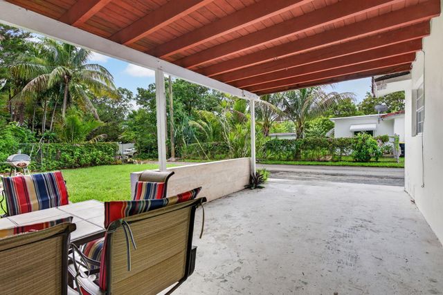 210 NE 5TH Avenue, Dania Beach, FL 33004