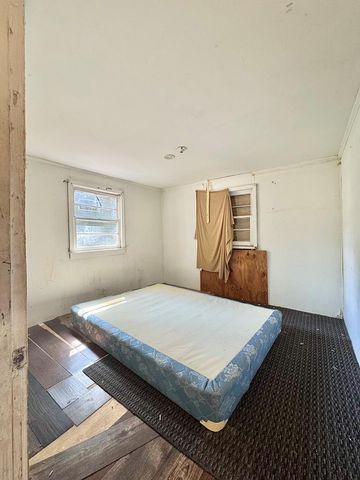 301B Fields Avenue, Dalton, GA 30721