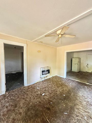 301B Fields Avenue, Dalton, GA 30721