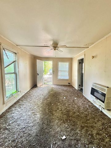 301B Fields Avenue, Dalton, GA 30721