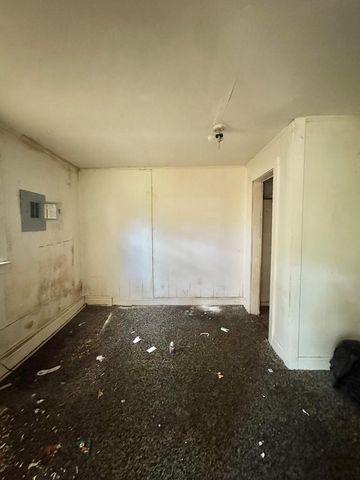 301B Fields Avenue, Dalton, GA 30721