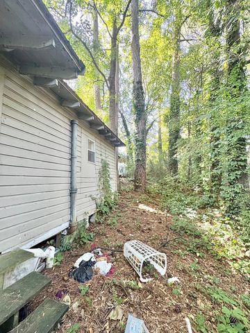 301B Fields Avenue, Dalton, GA 30721