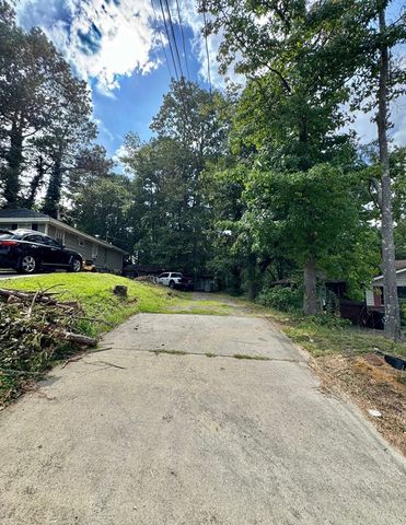 301B Fields Avenue, Dalton, GA 30721