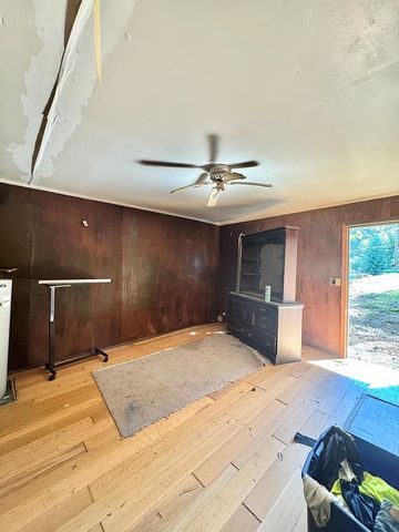 301B Fields Avenue, Dalton, GA 30721